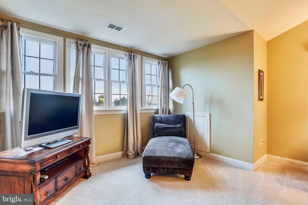 Photo of 42641 COCHRANS LOCK DRIVE