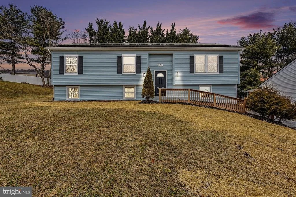 Photo of 123 SUNHIGH DRIVE