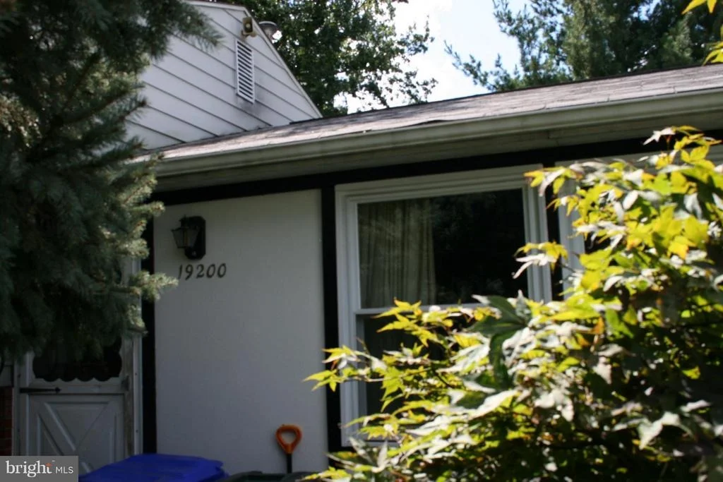Photo of 19200 STALEYBRIDGE ROAD