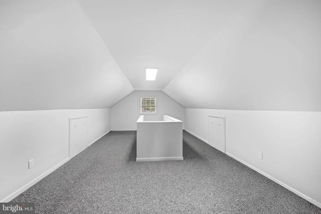Photo of 8015 GLENDALE ROAD