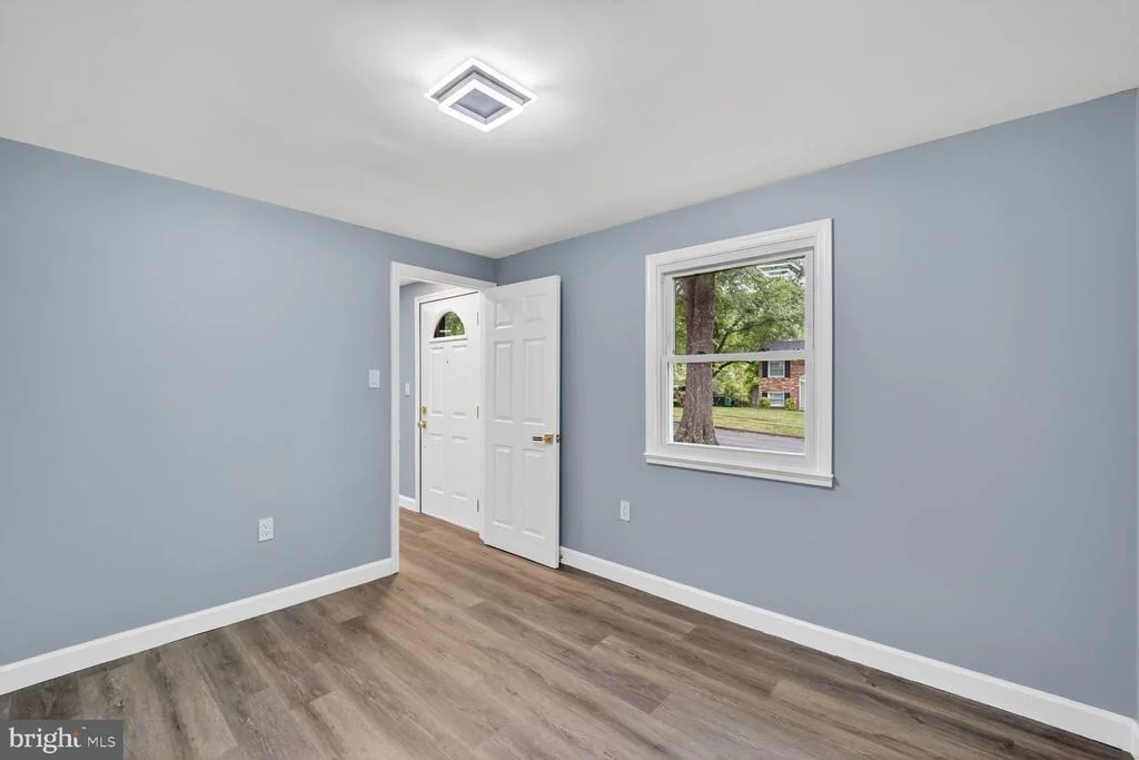 Photo of 3604 HALLOWAY N