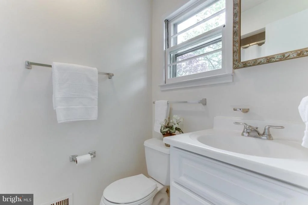 Photo of 7007 BRIGHT AVENUE