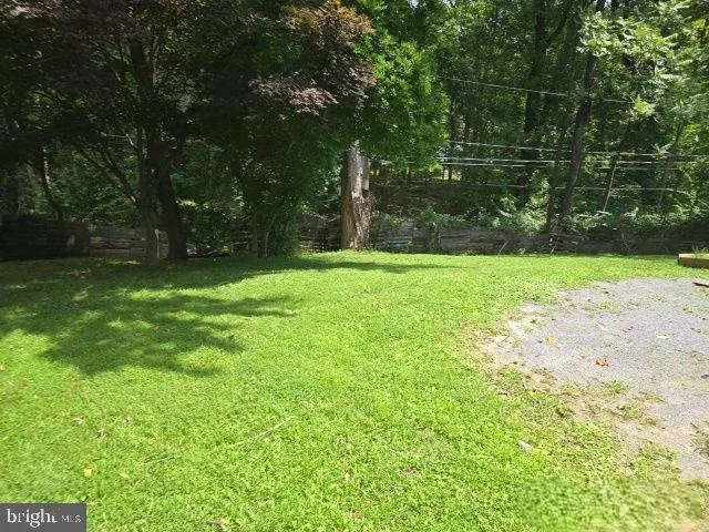 Photo of 3827 CASSANDRA ROAD