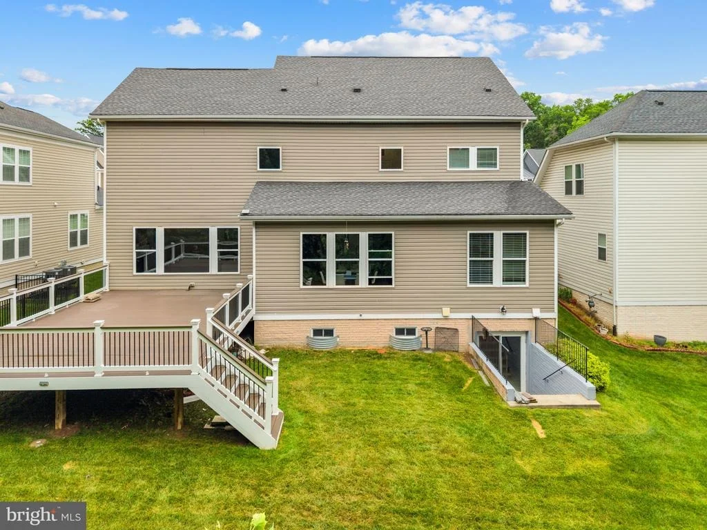 Photo of 23754 KILKERRAN DRIVE