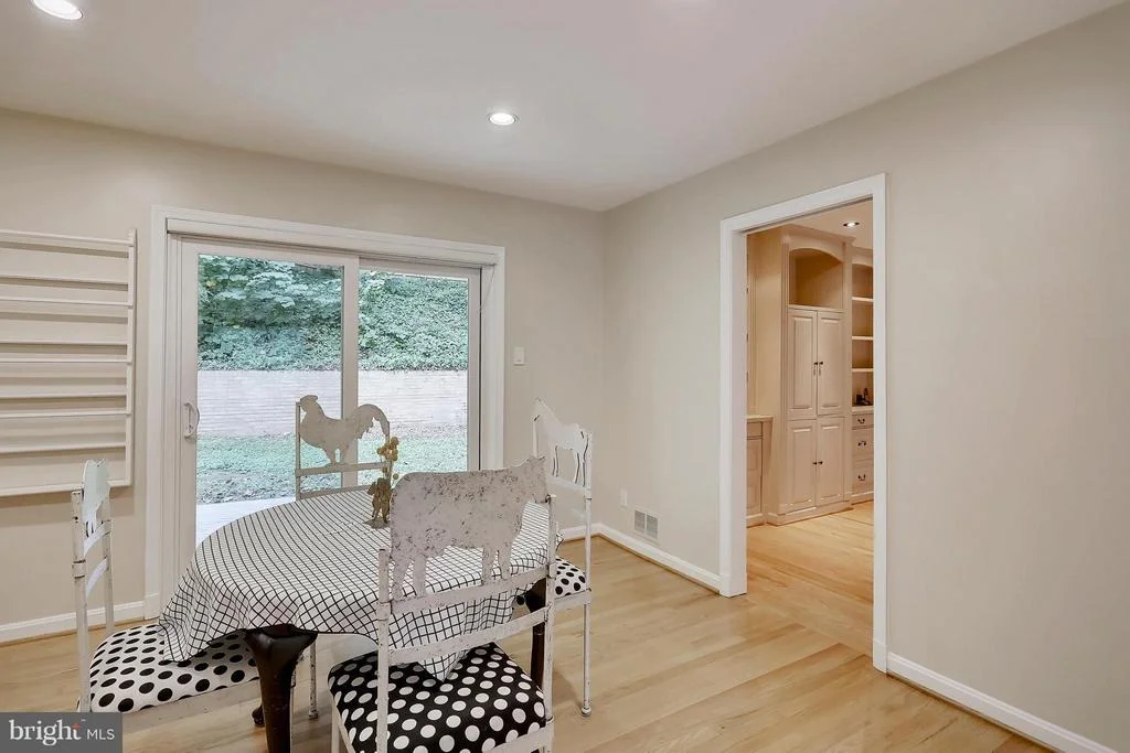 Photo of 2124 EDGEWATER PARKWAY