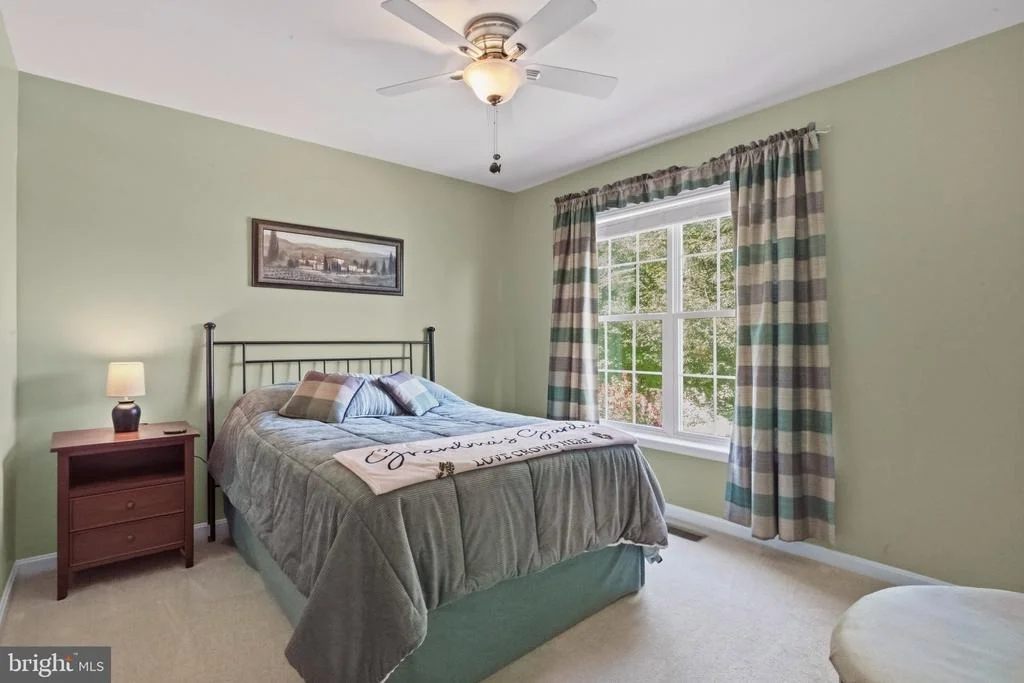 Photo of 816 SHETLAND WAY
