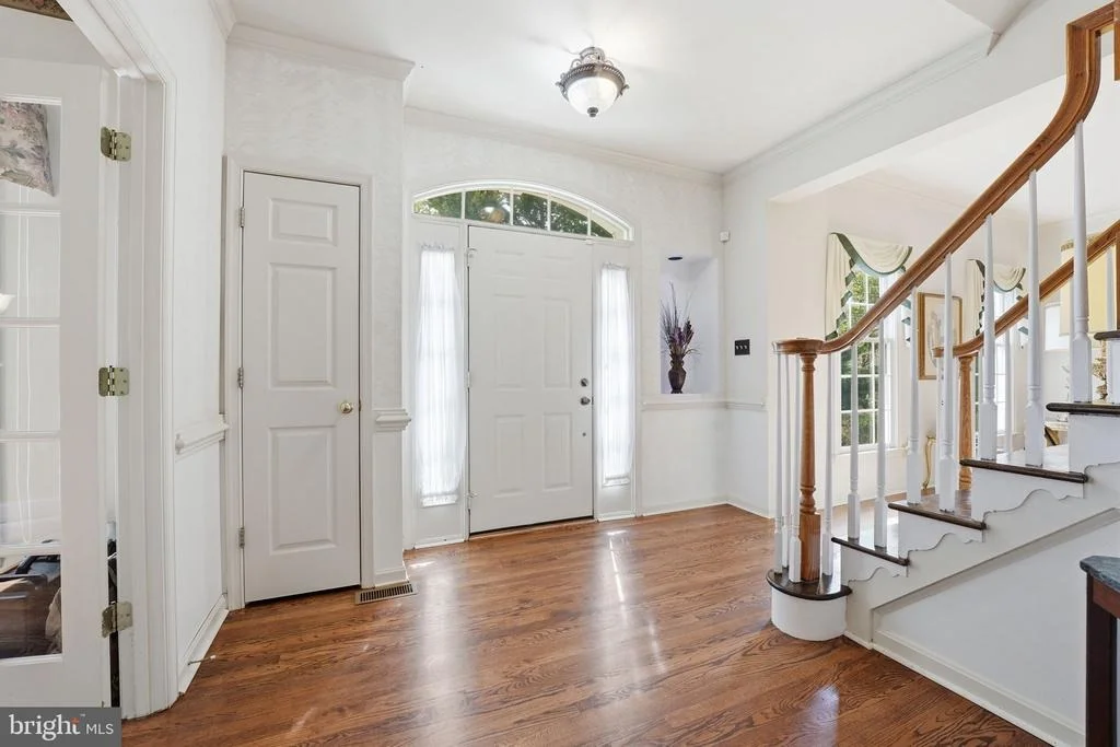 Photo of 7864 MEADOWGATE DRIVE