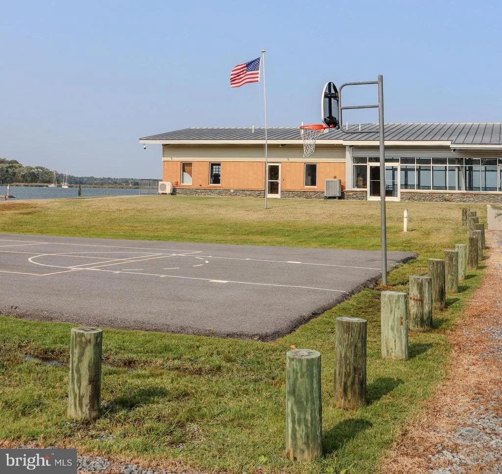Photo of 3762 BEACH DRIVE BOULEVARD