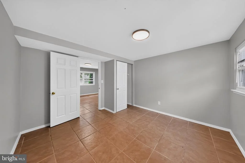 Photo of 714 S HARMONY ROAD