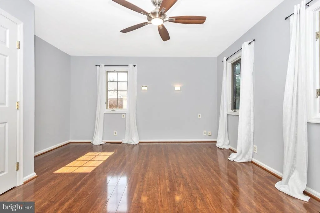 Photo of 1304 WINDHAM LANE