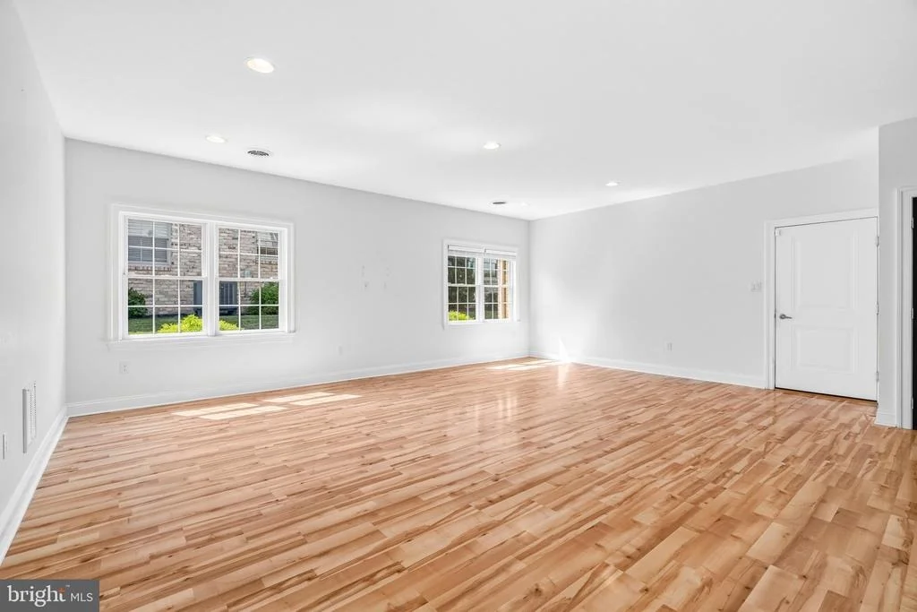 Photo of 19419 AMETHYST DRIVE