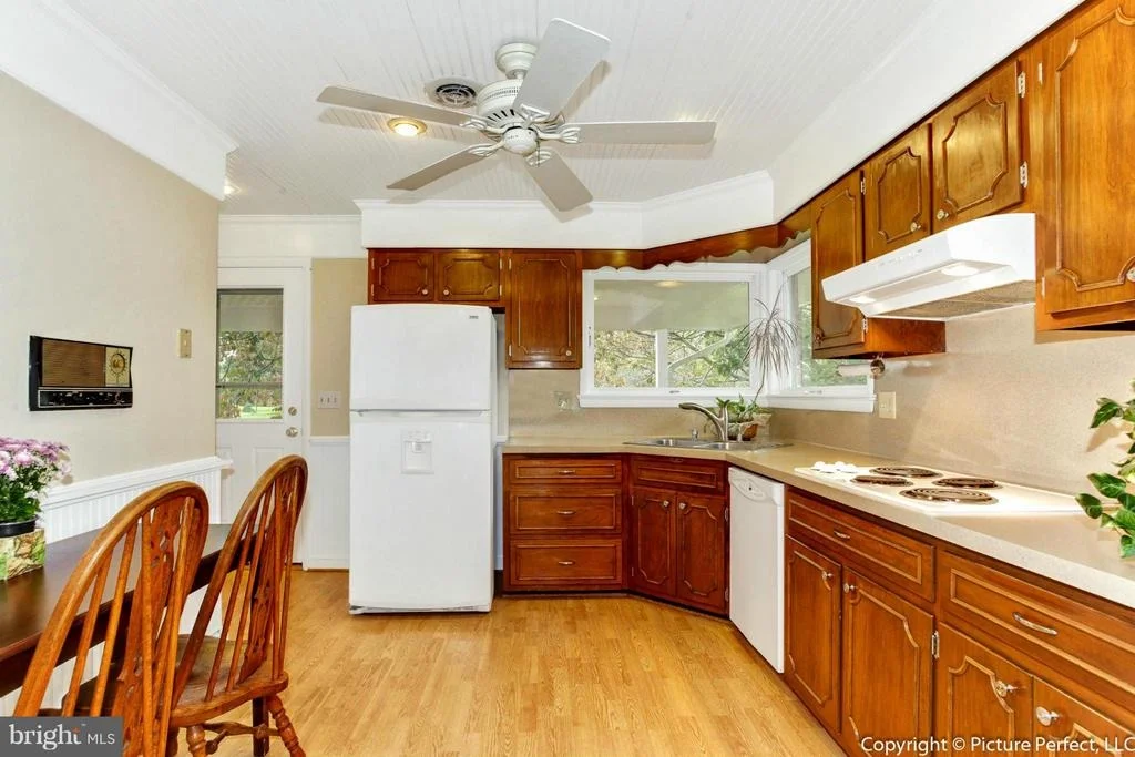 Photo of 28308 HONEYSUCKLE DRIVE