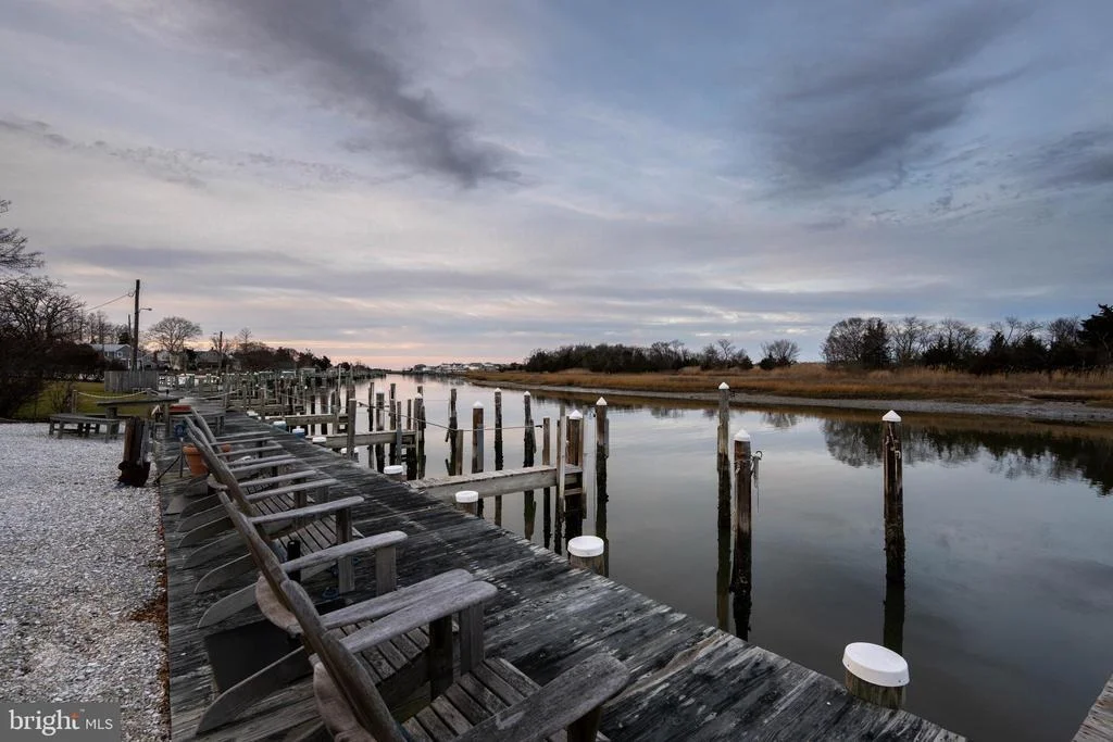 Photo of 558 PILOTTOWN ROAD