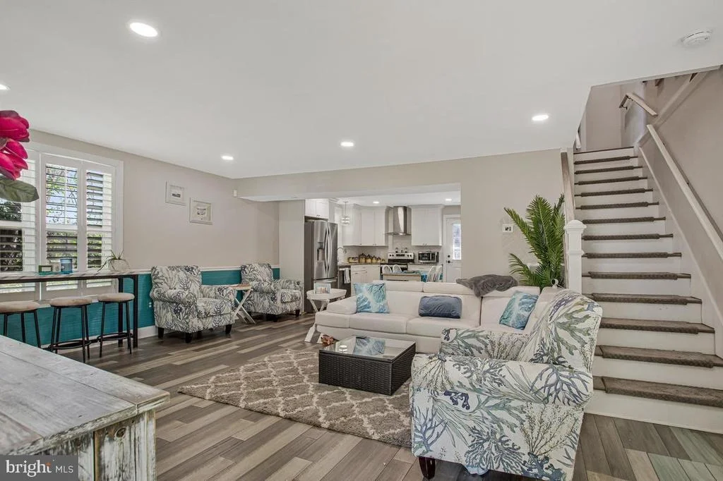Photo of 4912 MARINERS DRIVE