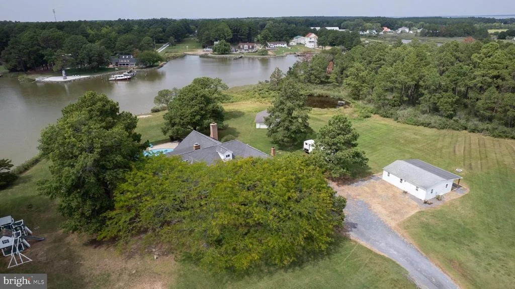 Photo of 1001 WAGNER POINT ROAD