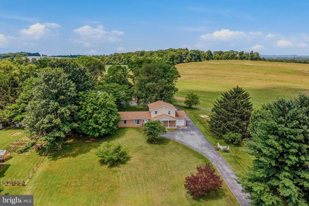Photo of 11728 WHITE HALL ROAD