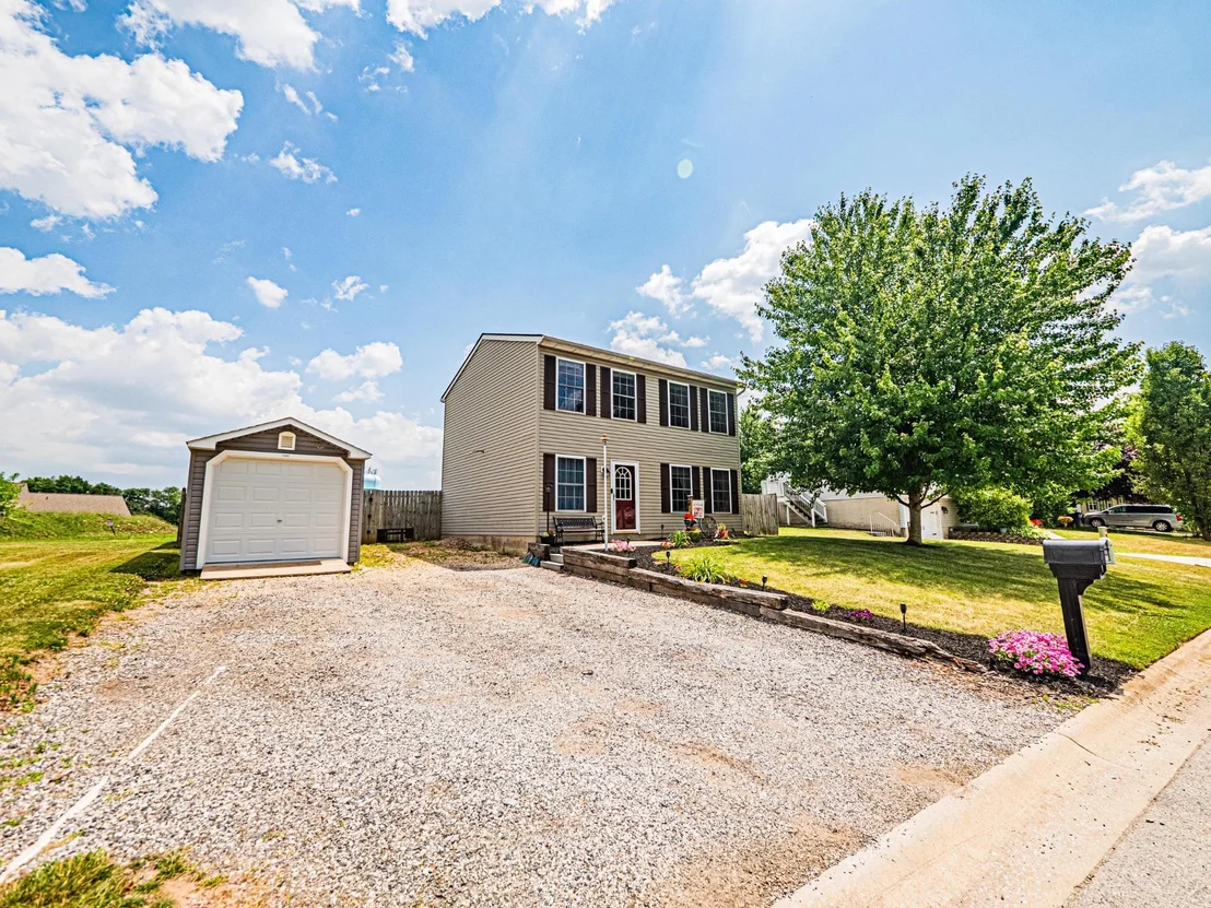 Photo of 13 BONNIEFIELD CIRCLE