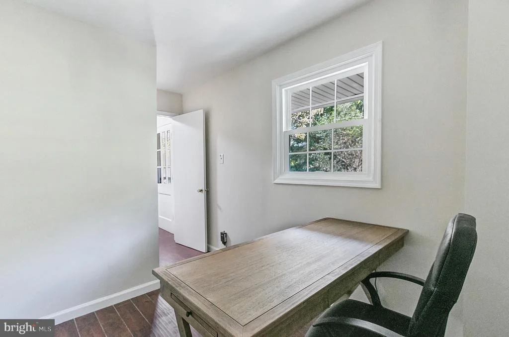 Photo of 2808 VILLAGE LANE