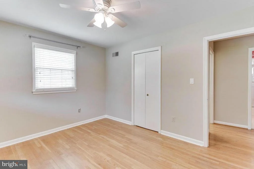 Photo of 6823 SPUR ROAD