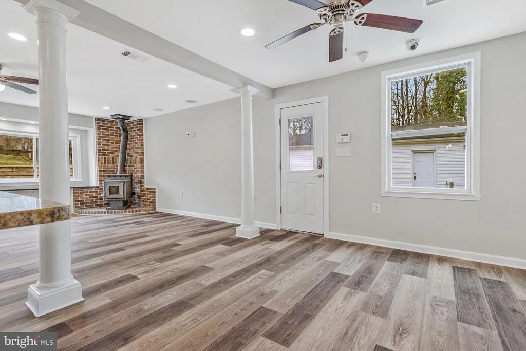 Photo of 13804 PARK AVENUE