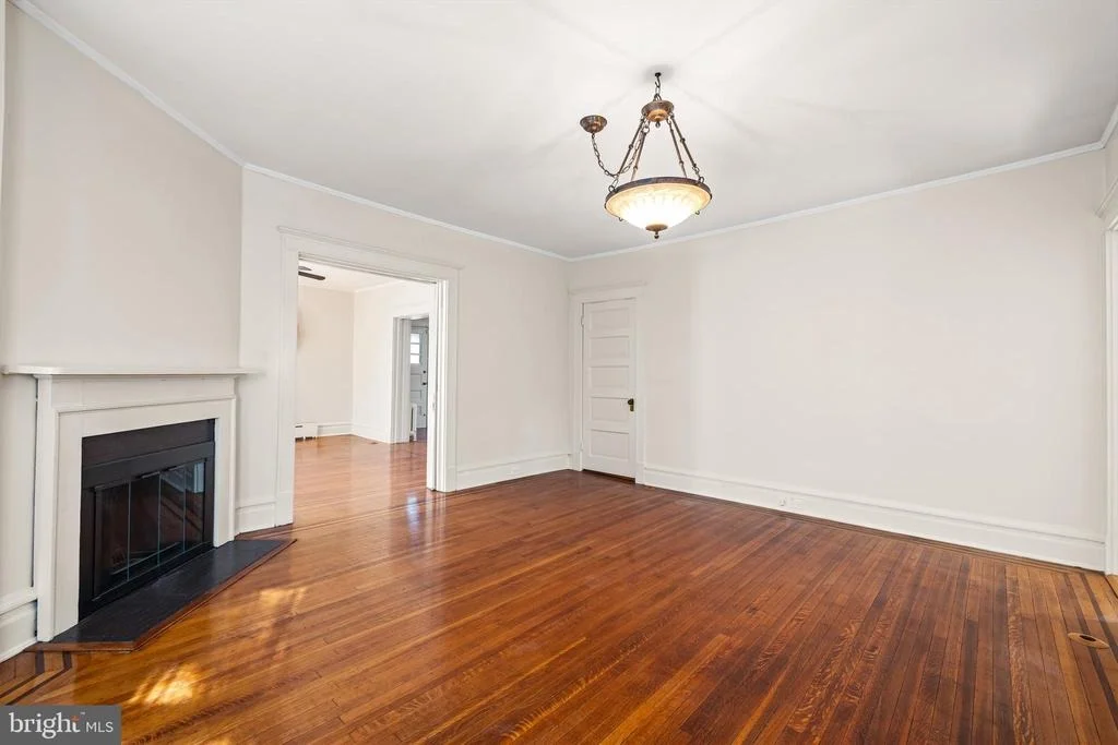 Photo of 225 HAWTHORNE ROAD
