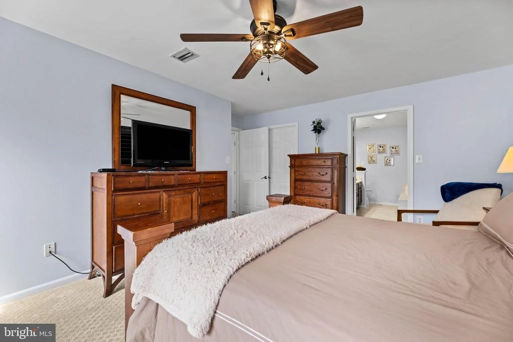 Photo of 9261 MATTHEW DRIVE
