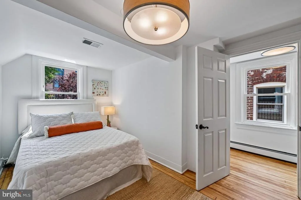 Photo of 514 13TH STREET SE