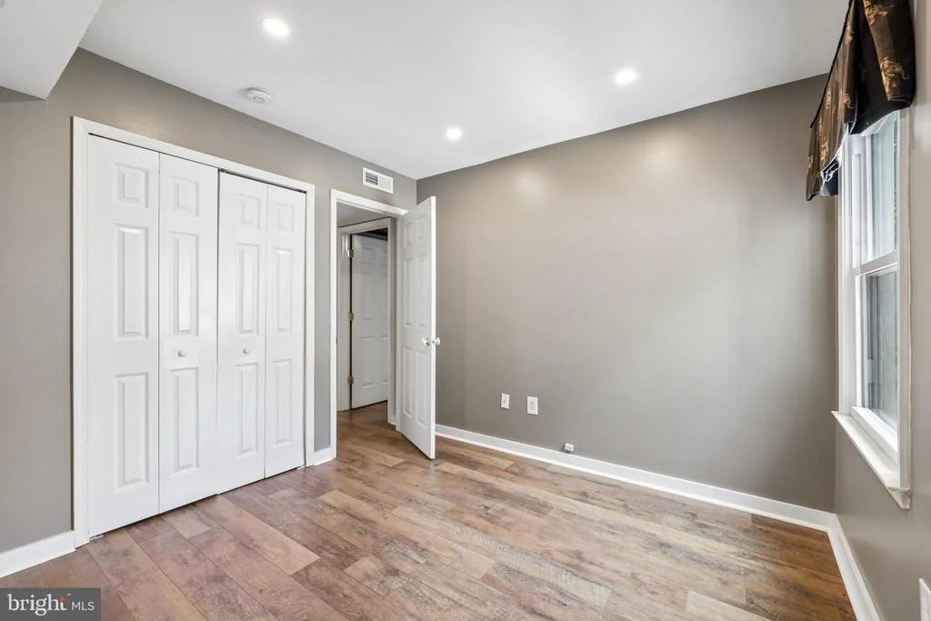 Photo of 1410 KNIGHTS BRIDGE TURN