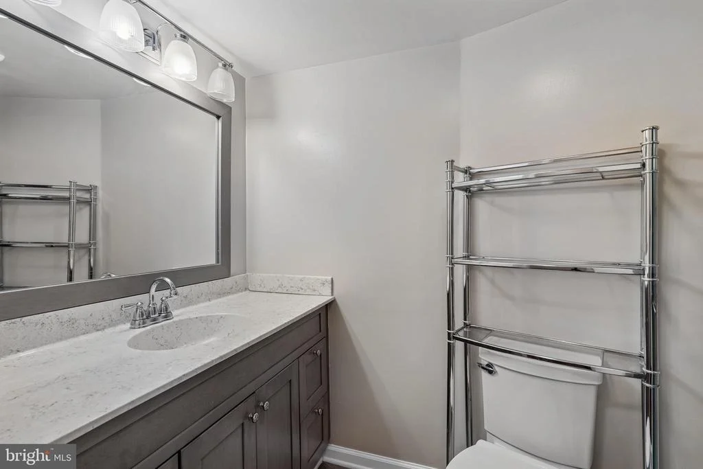 Photo of Unit 2303 at 15107 INTERLACHEN DRIVE