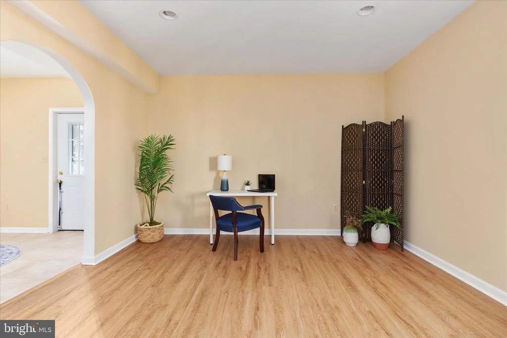 Photo of 203 NORTHWOOD CIRCLE