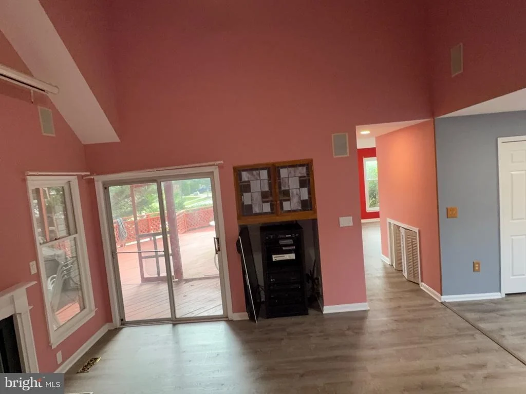 Photo of 9348 CREEKVIEW DRIVE