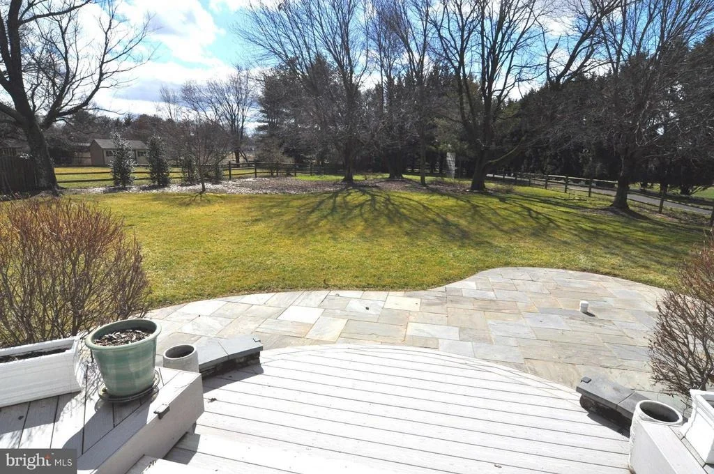 Photo of 19820 MEREDITH DRIVE