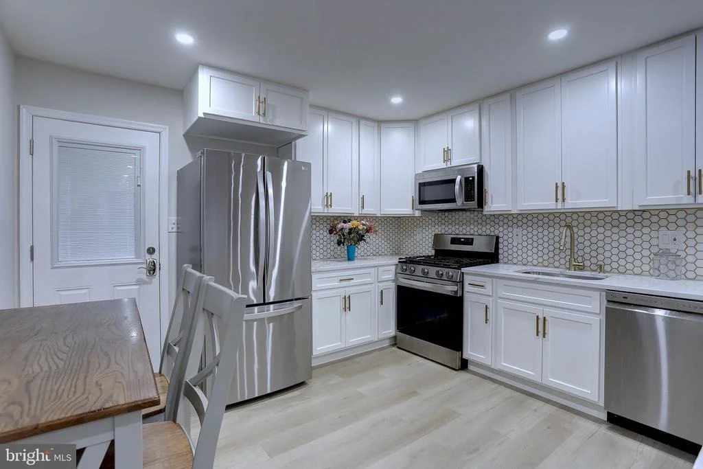 Photo of 232 CANDYTUFT ROAD