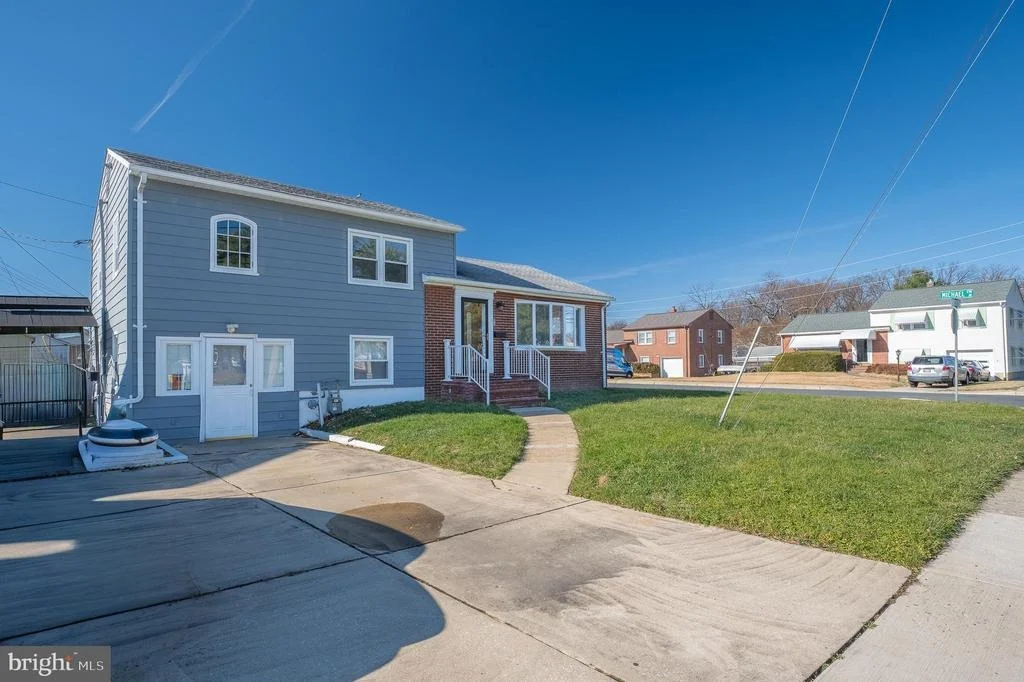 Photo of 312 N HAMMONDS FERRY RD