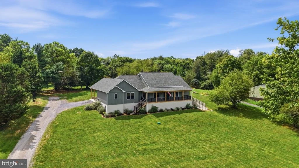 Photo of 295 KING LEAR DRIVE