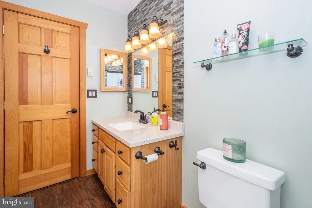 Photo of 302 OAK WAY ROAD
