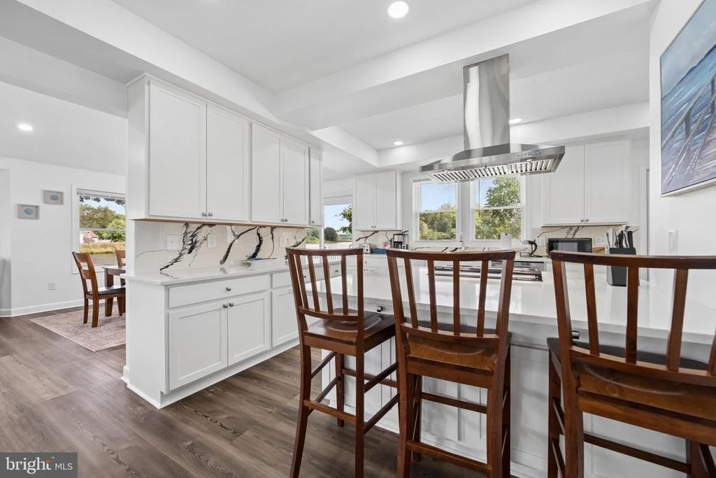 Photo of 456 DEALE ROAD
