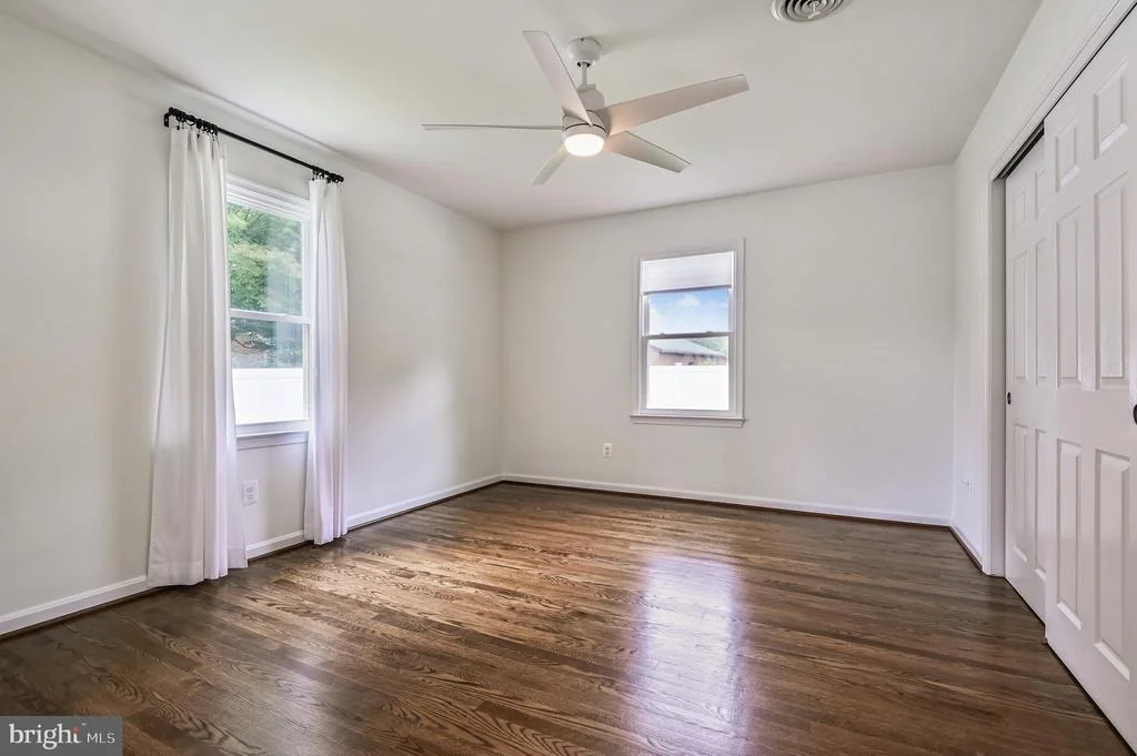 Photo of 122 BERTIE AVENUE