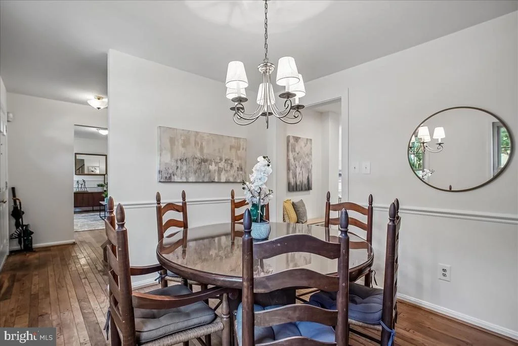 Photo of 9357 CHESTNUT KNOLLS DRIVE