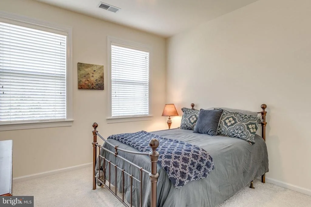 Photo of 24820 STONE PILLAR DRIVE