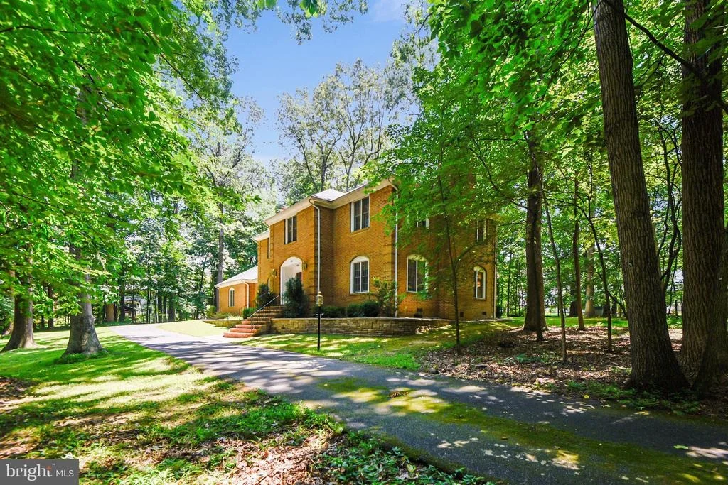 Photo of 7700 WARFIELD ROAD