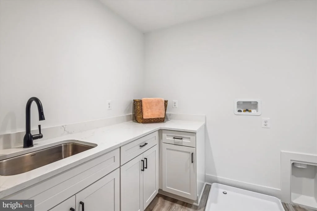Photo of 1603 WINCHESTER ROAD