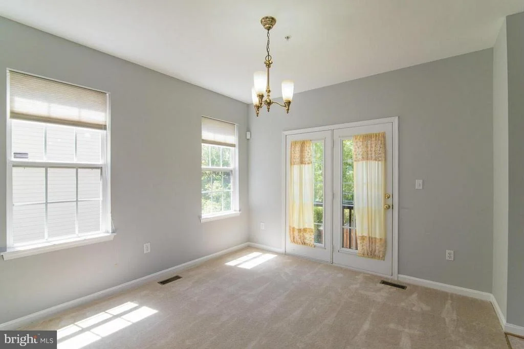Photo of 3313 7TH STREET SE