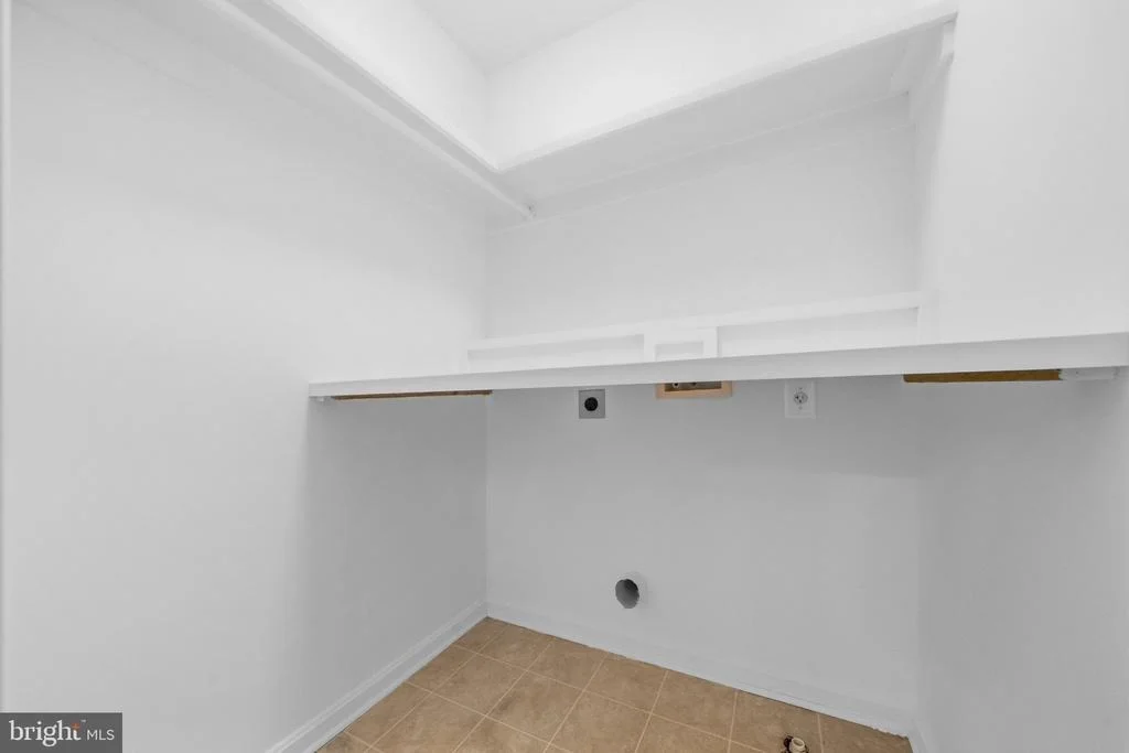 Photo of 5959 LYCEUM LANE