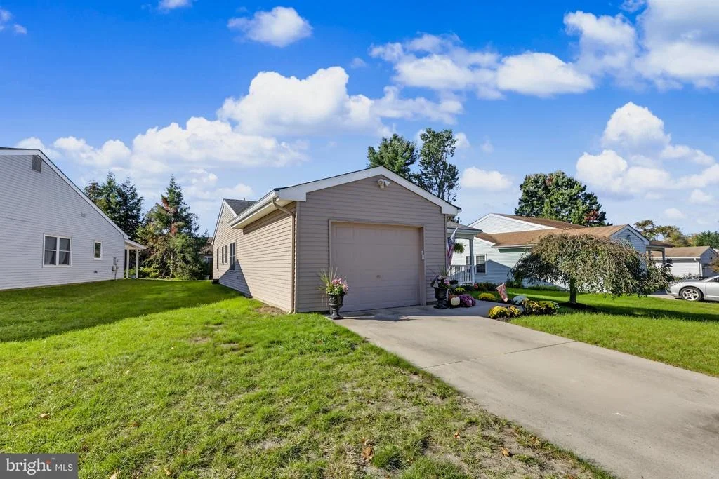 Photo of 79 KINGSTON WAY