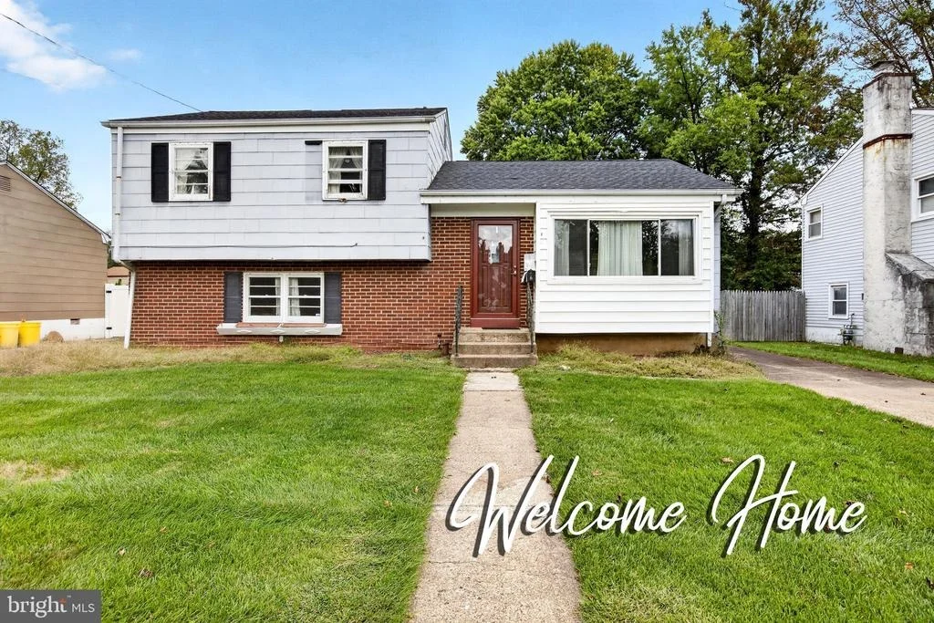 Photo of 6 WICKFORD AVENUE