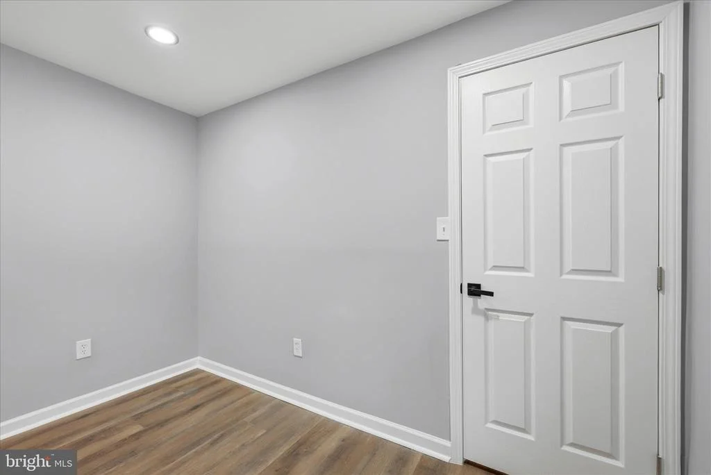 Photo of 2639 LOGMILL ROAD