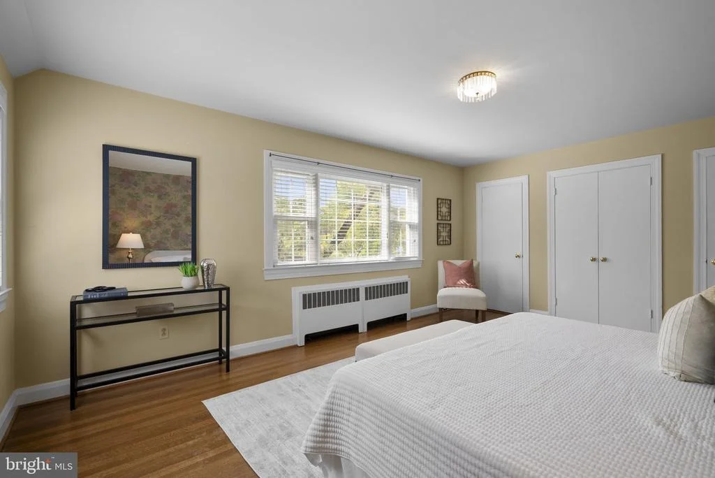 Photo of 19 INDIAN SPRING DRIVE