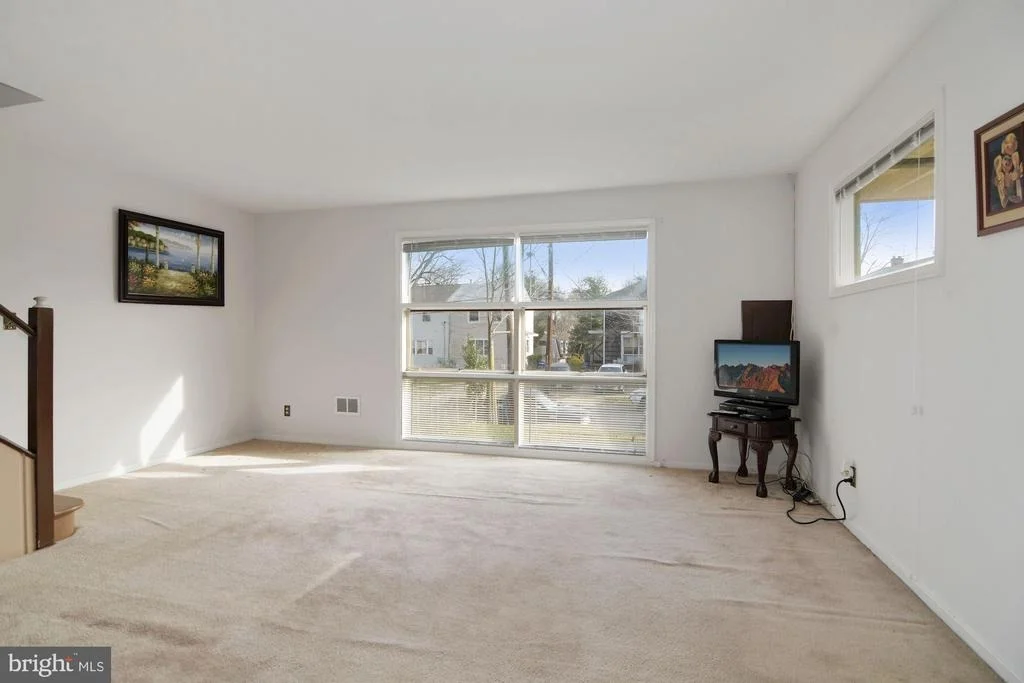 Photo of 12120 BLUHILL ROAD