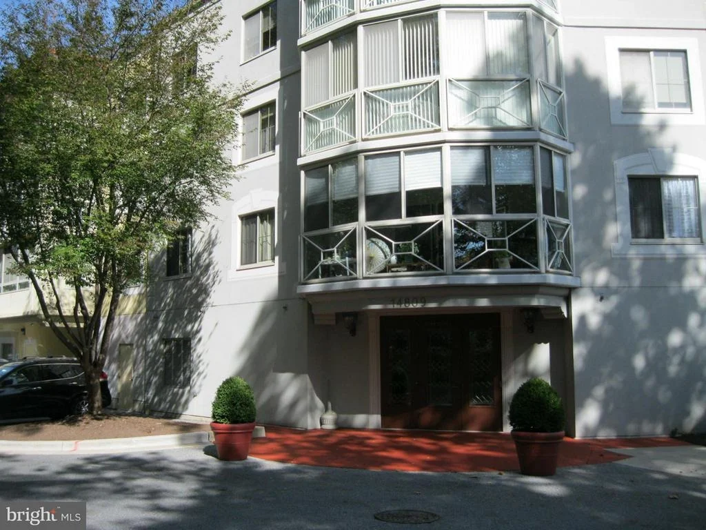 Photo of Unit 210 at 14809 PENNFIELD CIRCLE